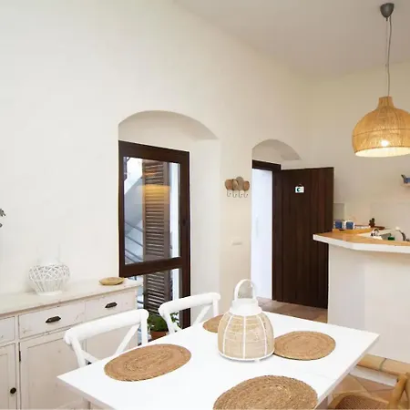 Apartmán Old Town Comfort With Amazing Views At Silos 5 *