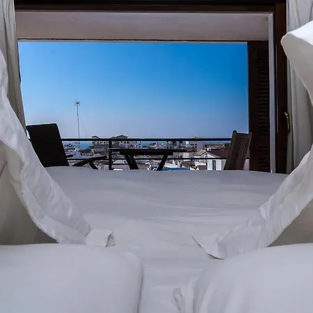 Old Town Comfort With Amazing Views At Silos 5 Apartment